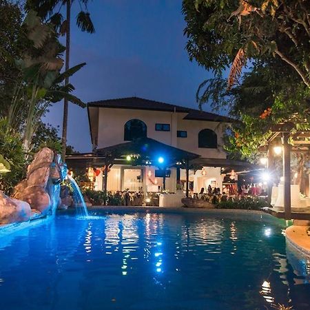 Tanjung Villa Muar Exteriör bild